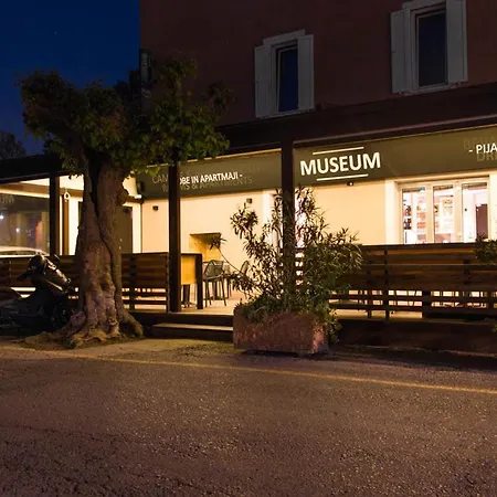 Museum * Koper