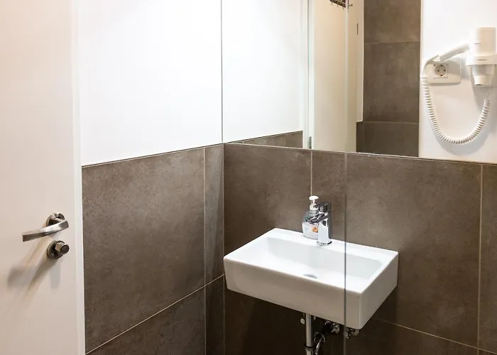 뮤지엄 호스텔 *